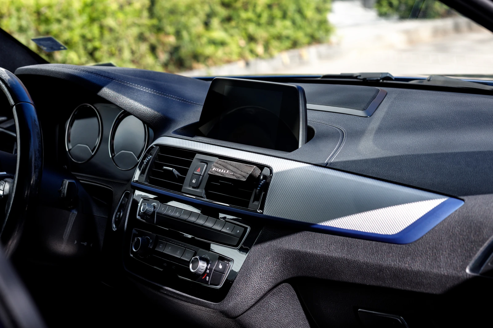 BMW 120 X DRIVE, снимка 9 - Автомобили и джипове - 54332687