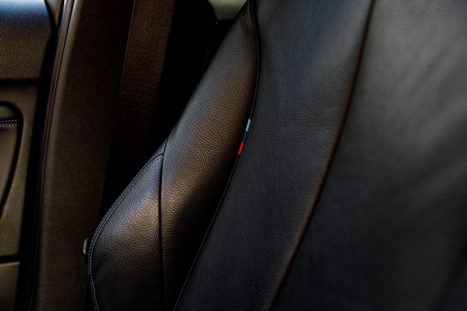 BMW 120 X DRIVE, снимка 13 - Автомобили и джипове - 54332687