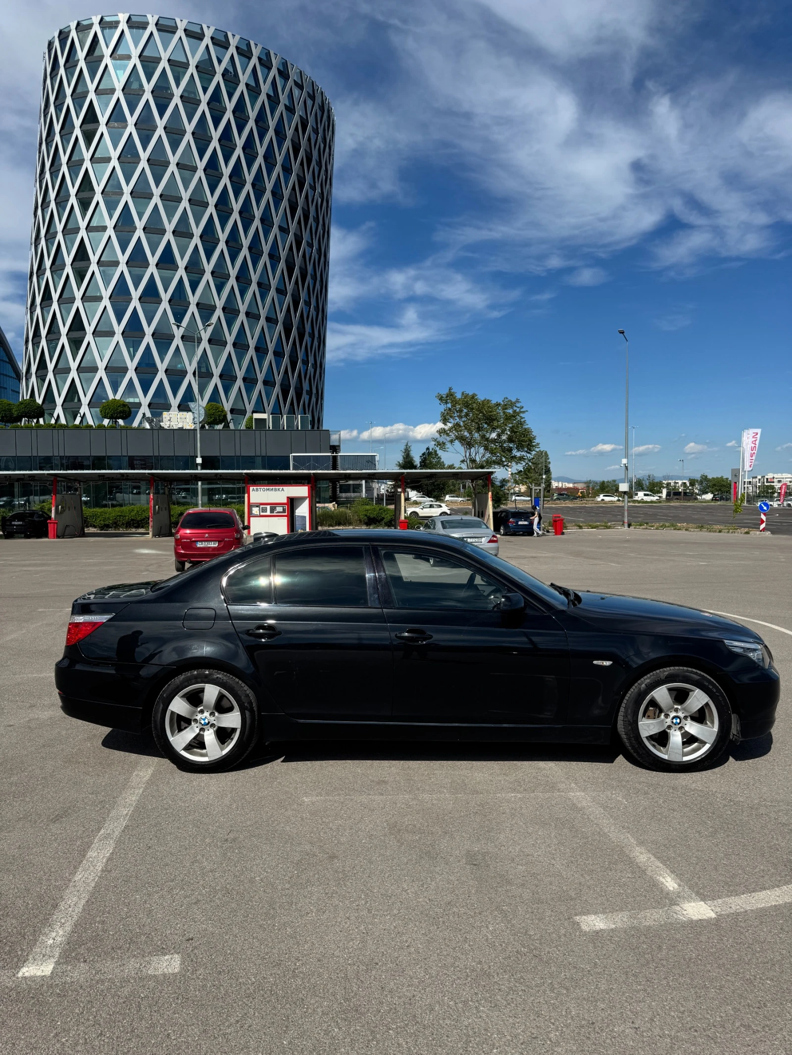 BMW 530, снимка 12 - Автомобили и джипове - 54723198