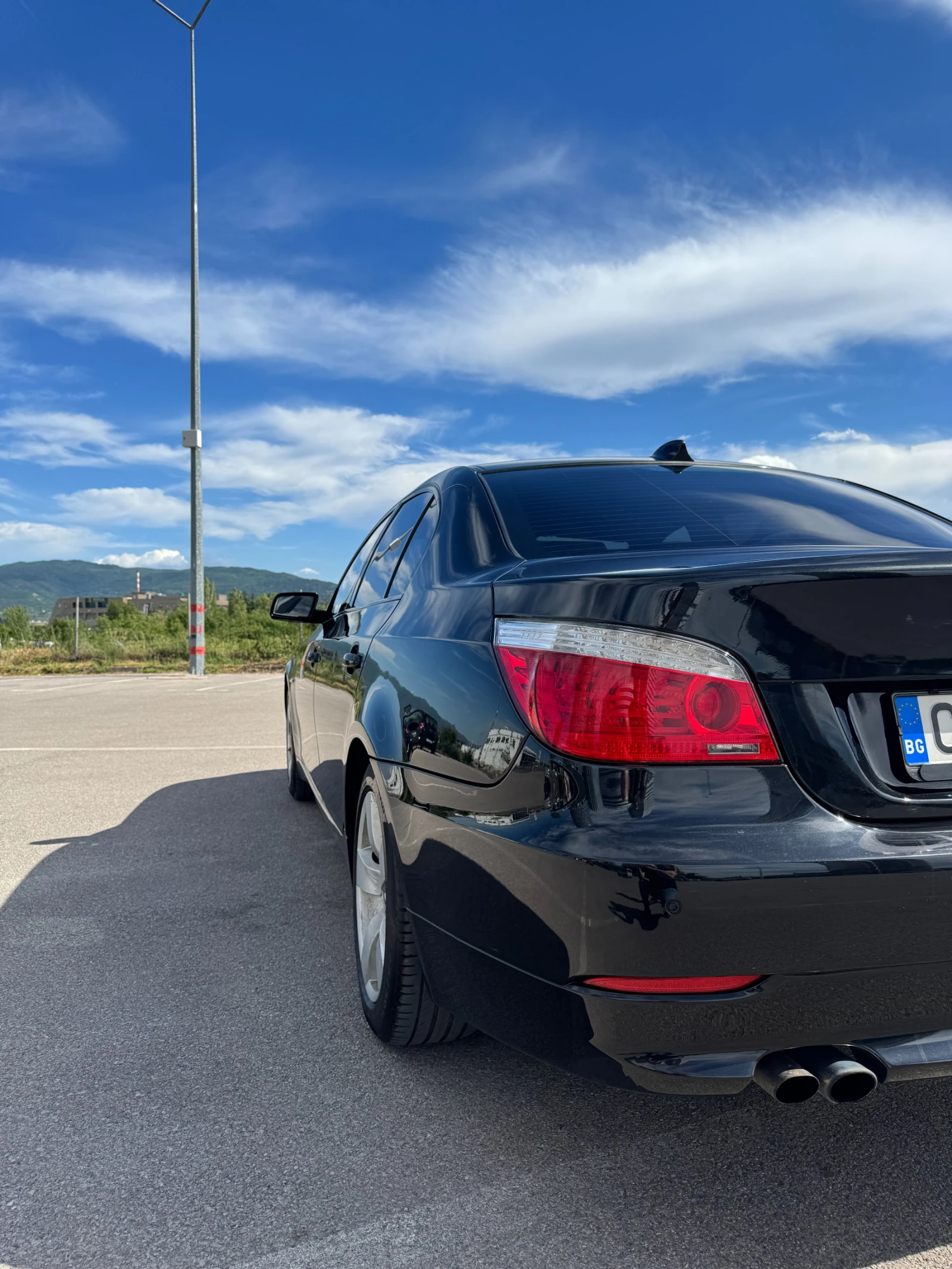 BMW 530, снимка 2 - Автомобили и джипове - 54723198