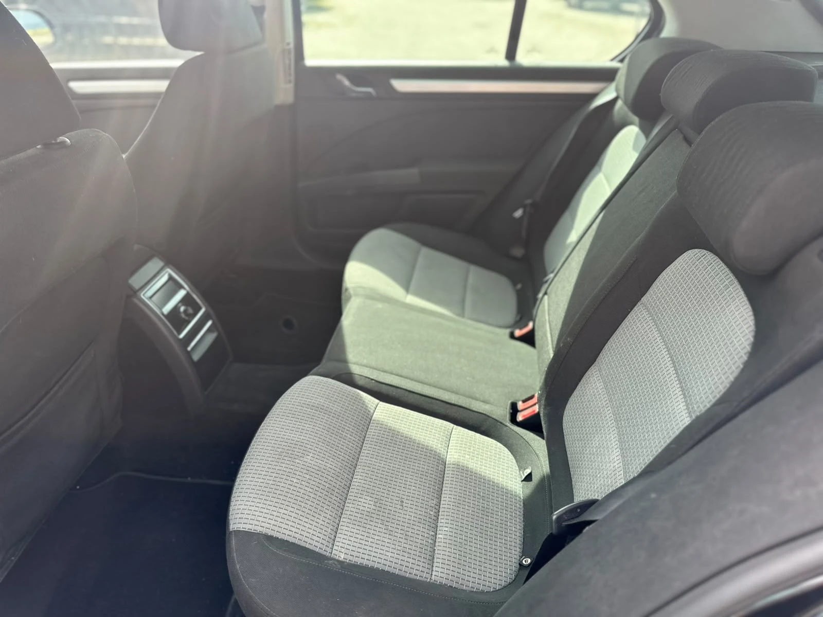 Skoda Superb / 138000KM / 2.0D / 170HP / , снимка 10 - Автомобили и джипове - 54855700