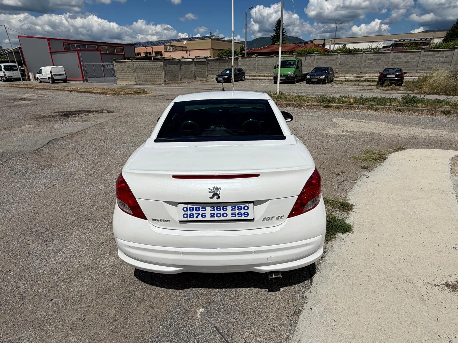 Peugeot 207 Бяла перла, снимка 11 - Автомобили и джипове - 54900256