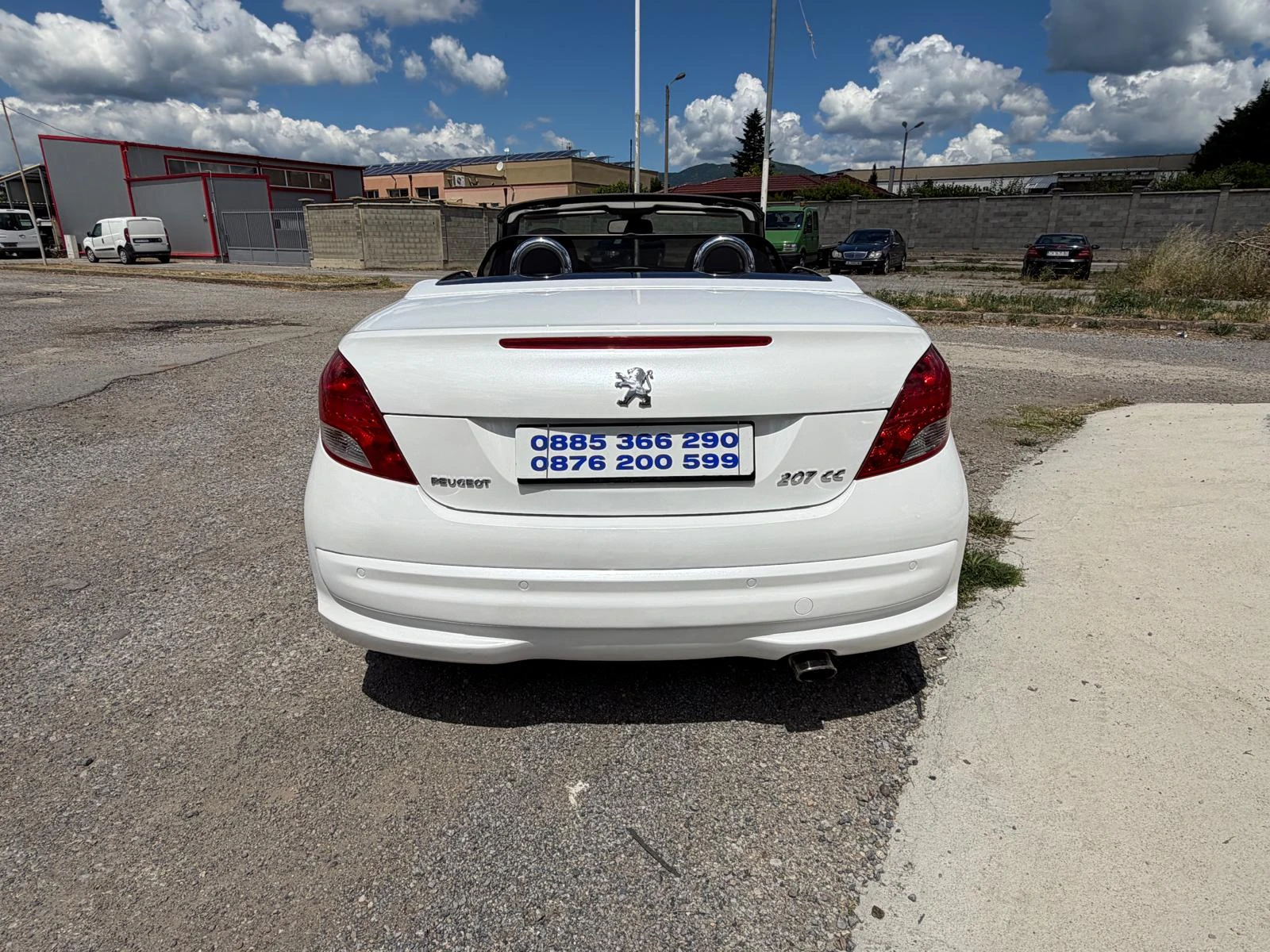 Peugeot 207 Бяла перла, снимка 4 - Автомобили и джипове - 54900256