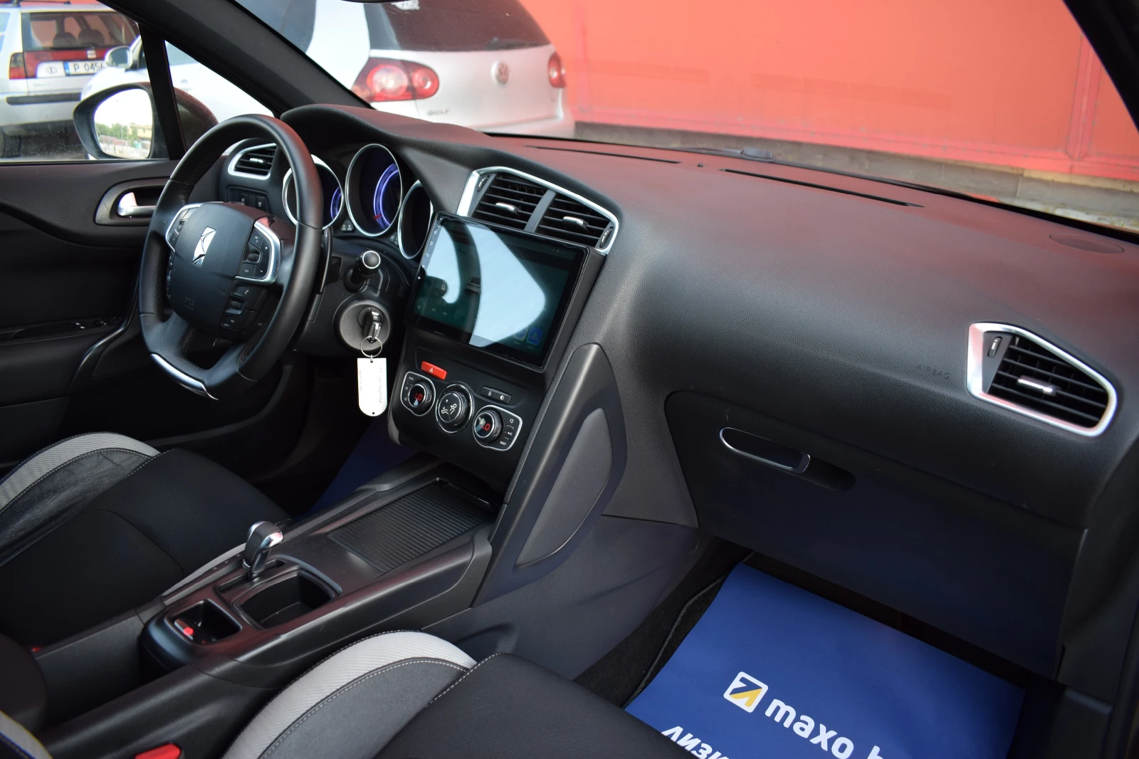 Citroen DS4 1.6HDI 110k.c. , снимка 14 - Автомобили и джипове - 55278590