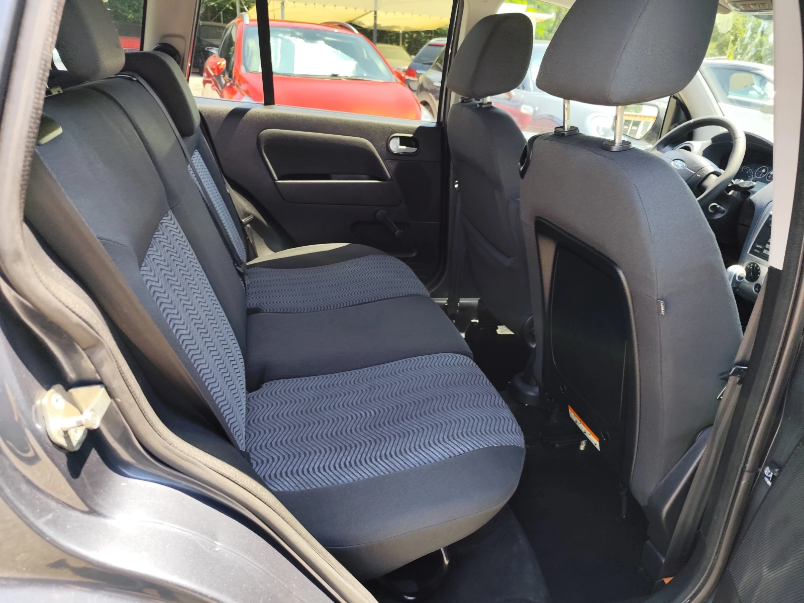Ford Fusion 1.4i* ГАЗОВА УРЕДБА* КЛИМАТИК* , снимка 10 - Автомобили и джипове - 55331809