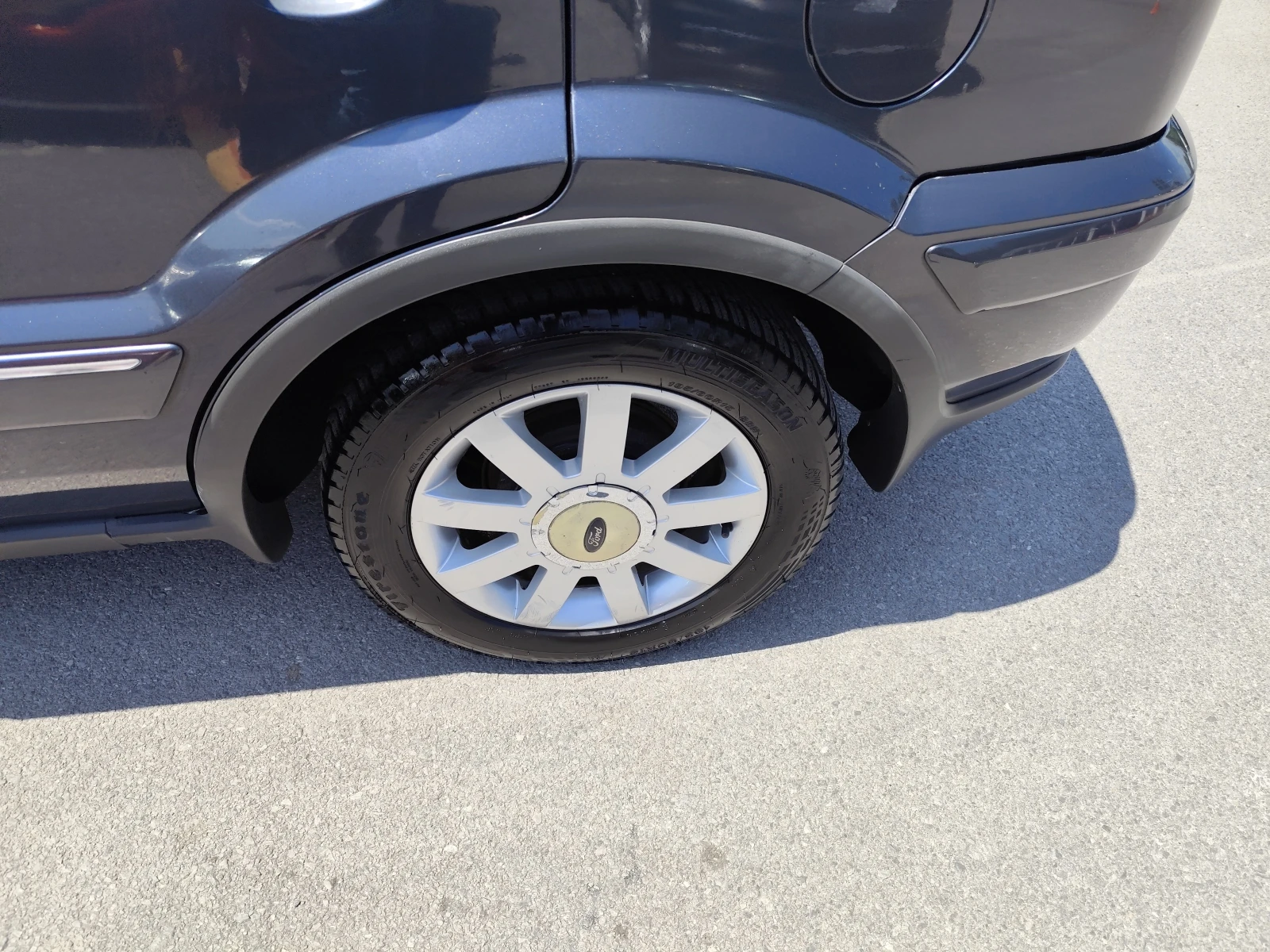 Ford Fusion 1.4i* ГАЗОВА УРЕДБА* КЛИМАТИК* , снимка 15 - Автомобили и джипове - 55331809