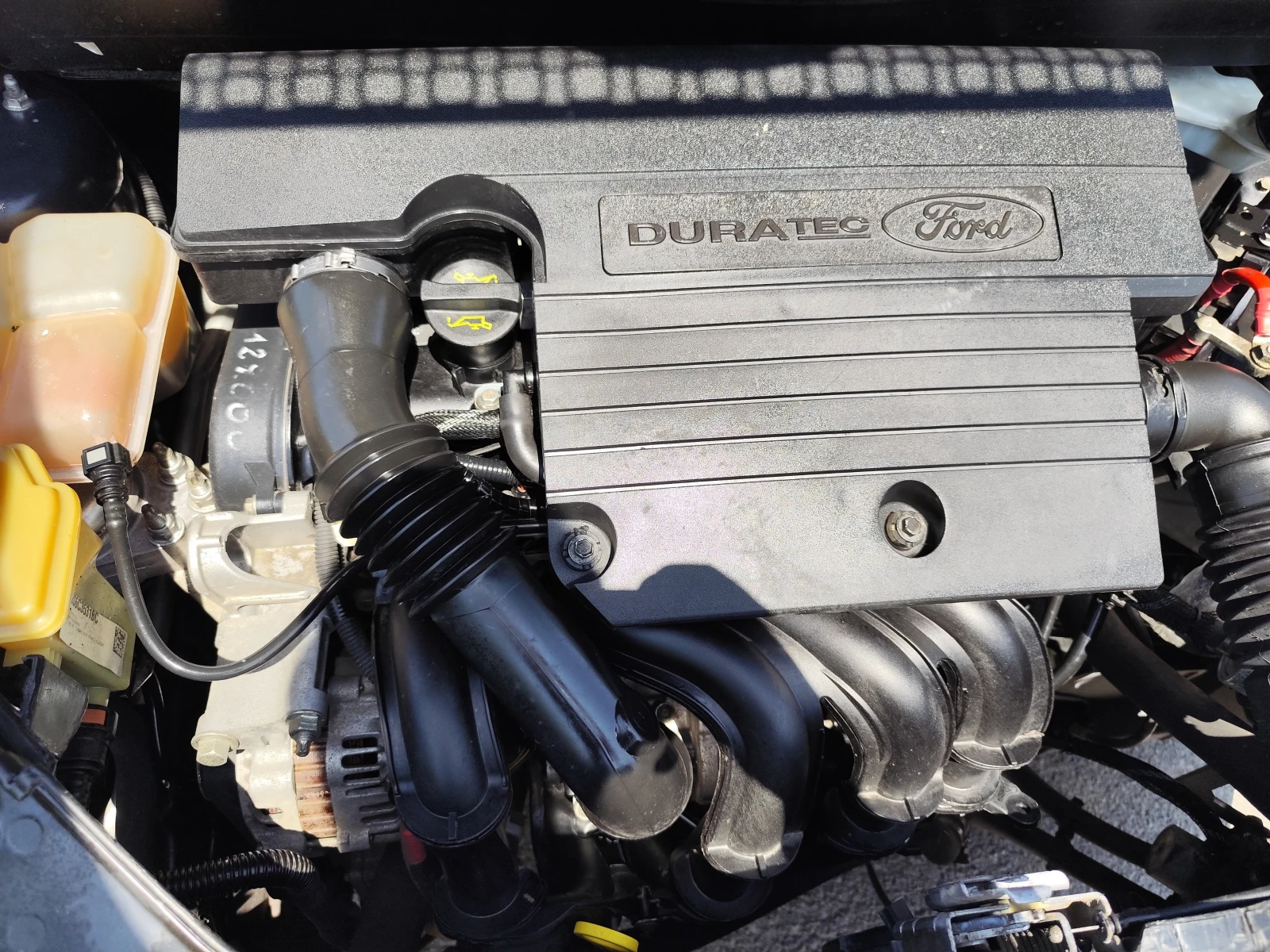 Ford Fusion 1.4i* ГАЗОВА УРЕДБА* КЛИМАТИК* , снимка 14 - Автомобили и джипове - 55331809