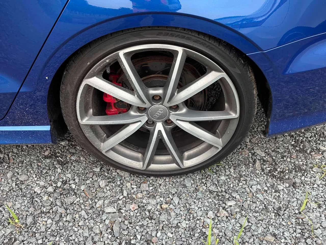 Audi S3 * КЛИП НА МОТОРА * ВТОРИ ГУМИ + ДЖАНТИ, снимка 7 - Автомобили и джипове - 55457519