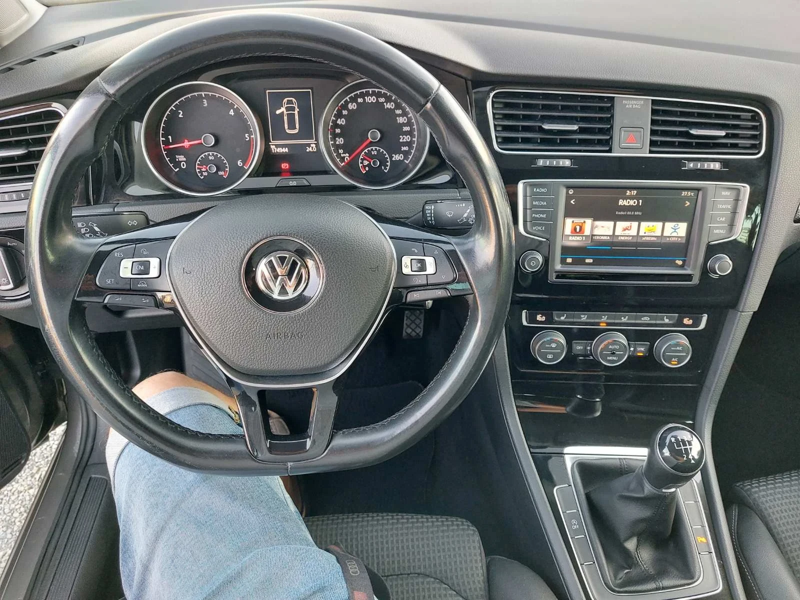 VW Golf 2.0D, 6ск, снимка 11 - Автомобили и джипове - 55694434