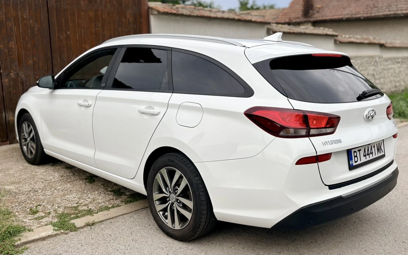 Hyundai I30 1.6 CRDI , снимка 4 - Автомобили и джипове - 55970633