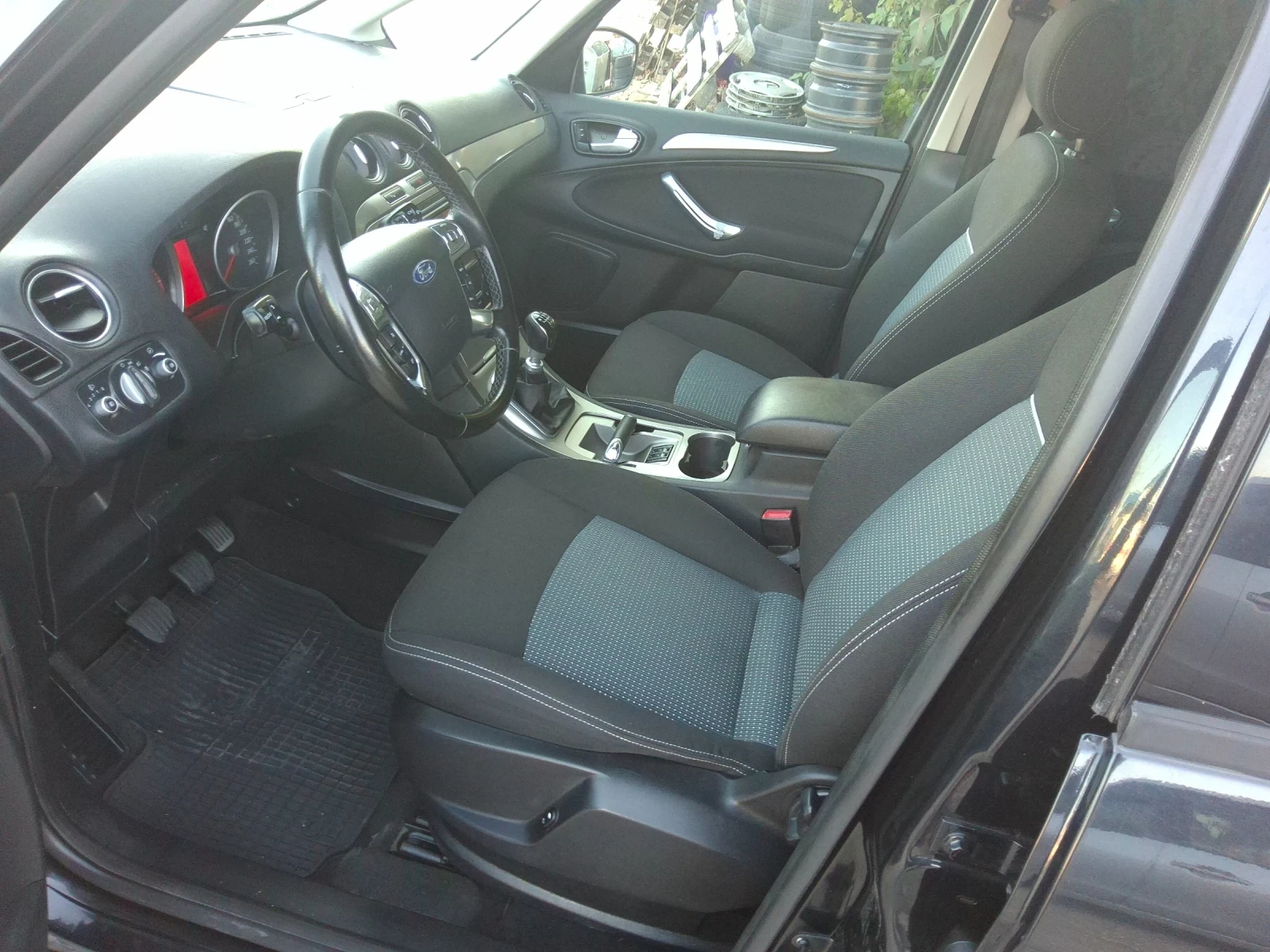 Ford Galaxy 2.0TDCI, снимка 4 - Автомобили и джипове - 56010687