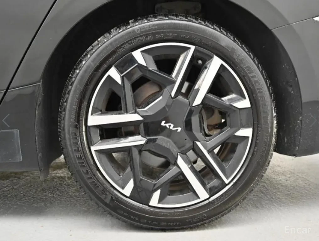 Kia K8 NOBLESSE* 360 КАМЕРИ* ХЕД-ЪП* ОБДУХ* КРАЙНА ЦЕНА* , снимка 5 - Автомобили и джипове - 56388866