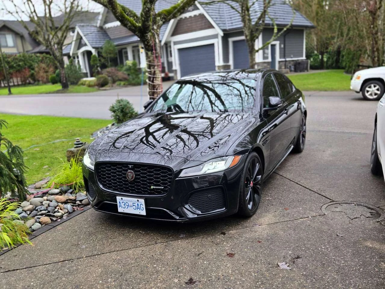 Jaguar Xf R-Dynamic SE, снимка 5 - Автомобили и джипове - 56541221