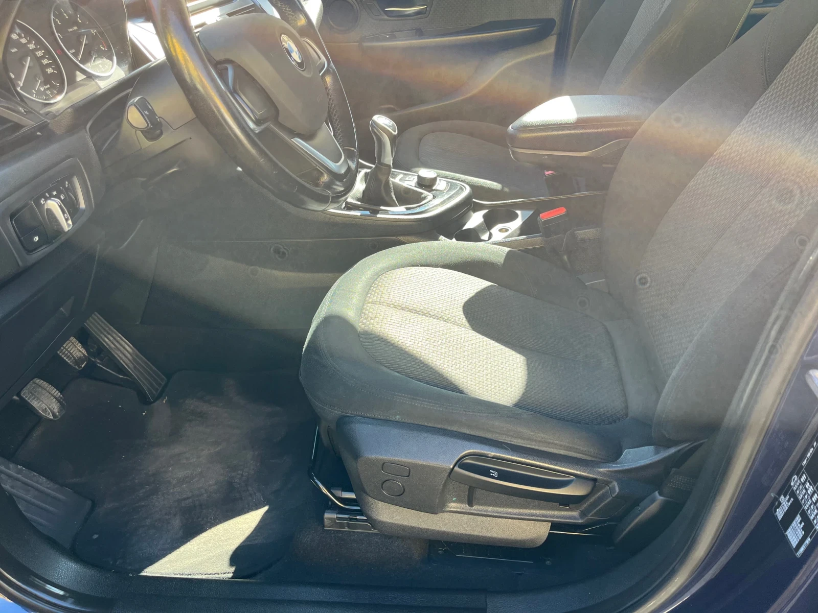 BMW 2 Active Tourer 218, снимка 9 - Автомобили и джипове - 56633538