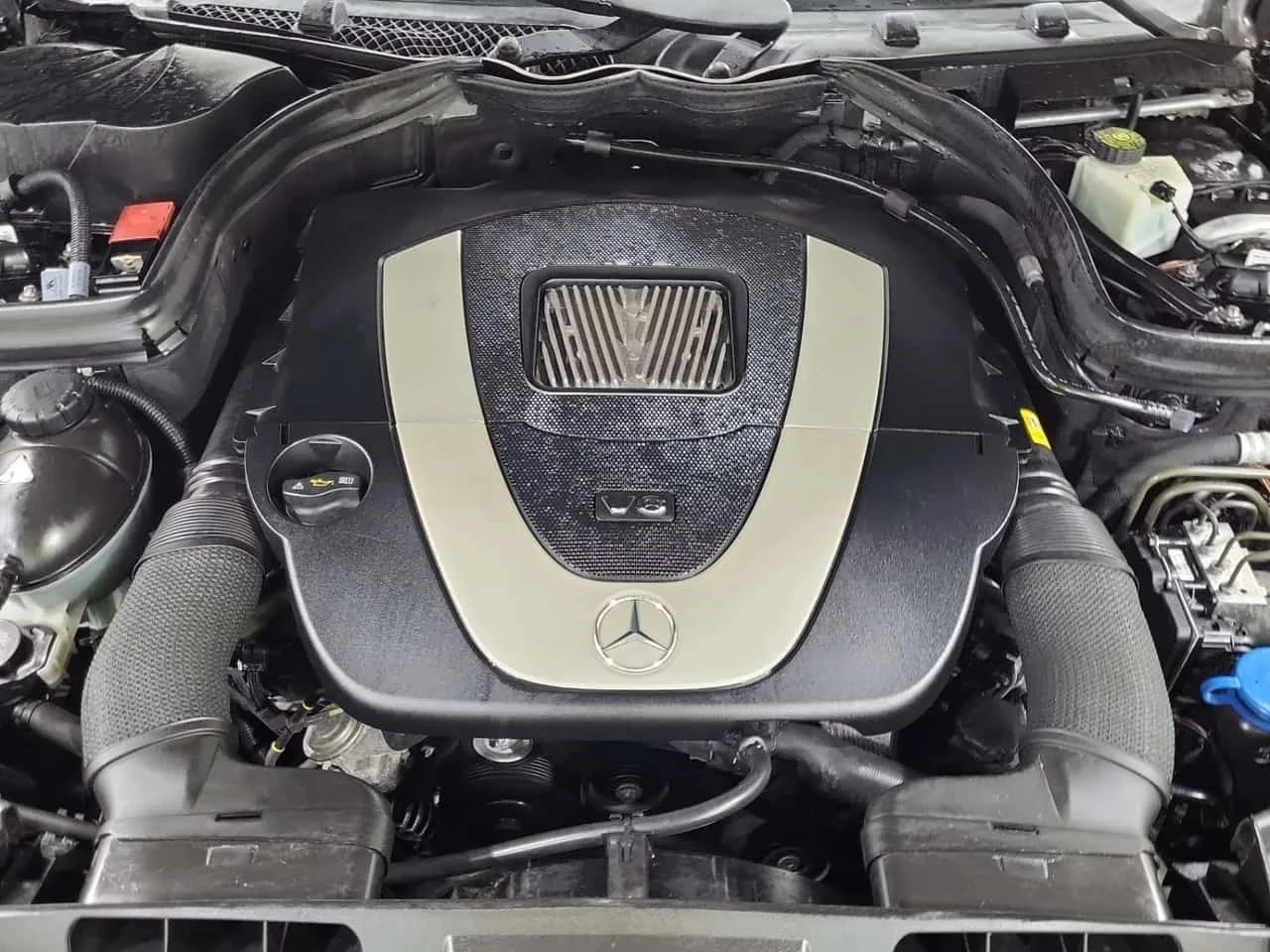 Mercedes-Benz E 350, снимка 16 - Автомобили и джипове - 56734238