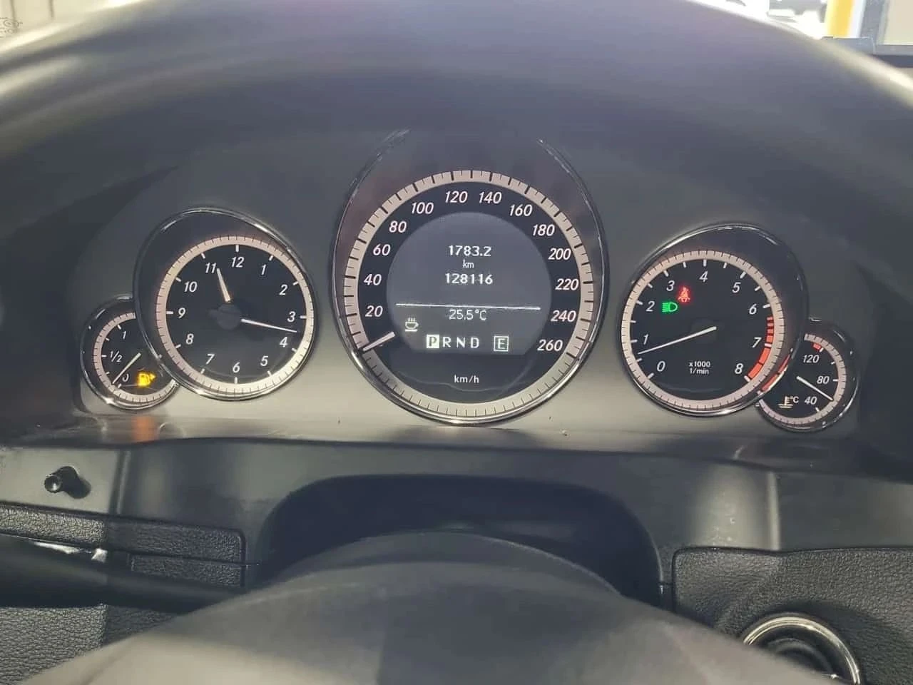 Mercedes-Benz E 350, снимка 9 - Автомобили и джипове - 56734238