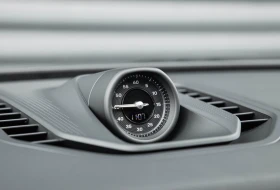 Porsche Cayenne ELECTRIC/4WD/REAR AXLE/LUFT/HUD/BOSE/360/ | Auto.bg — изображение 16