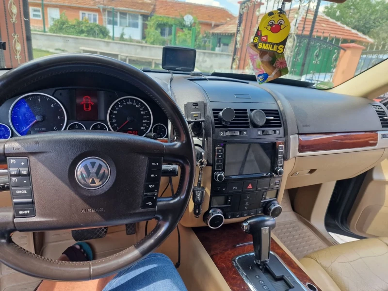 VW Touareg, снимка 7 - Автомобили и джипове - 46874241