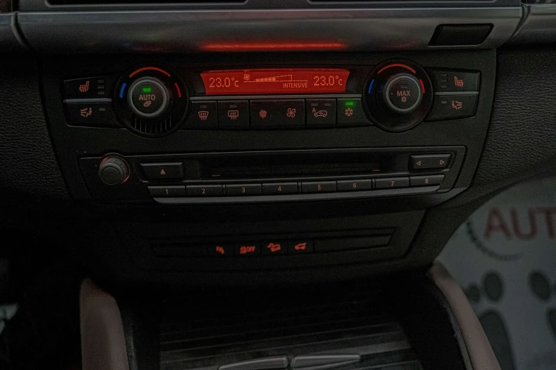 BMW X6 M50d/Dynamic Seat/HuD/Android/Подгрев/Soft Close/, снимка 10 - Автомобили и джипове - 51937482