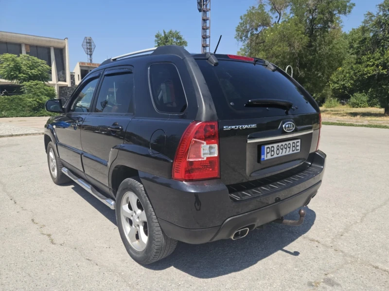 Kia Sportage, снимка 4 - Автомобили и джипове - 52345034