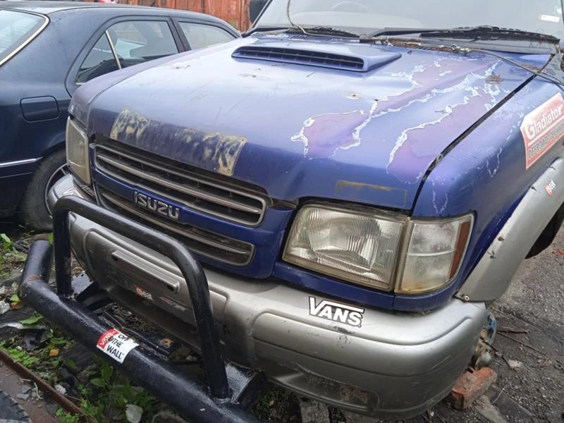 Isuzu Trooper 3.0D, снимка 5 - Автомобили и джипове - 43182349