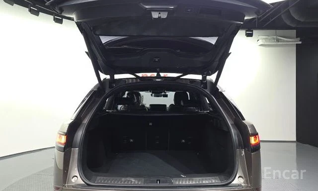 Land Rover Range Rover Velar 2.0 D240 R-Dynamic SE | HEAD-UP | ПАНОРАМА | , снимка 17 - Автомобили и джипове - 54073776