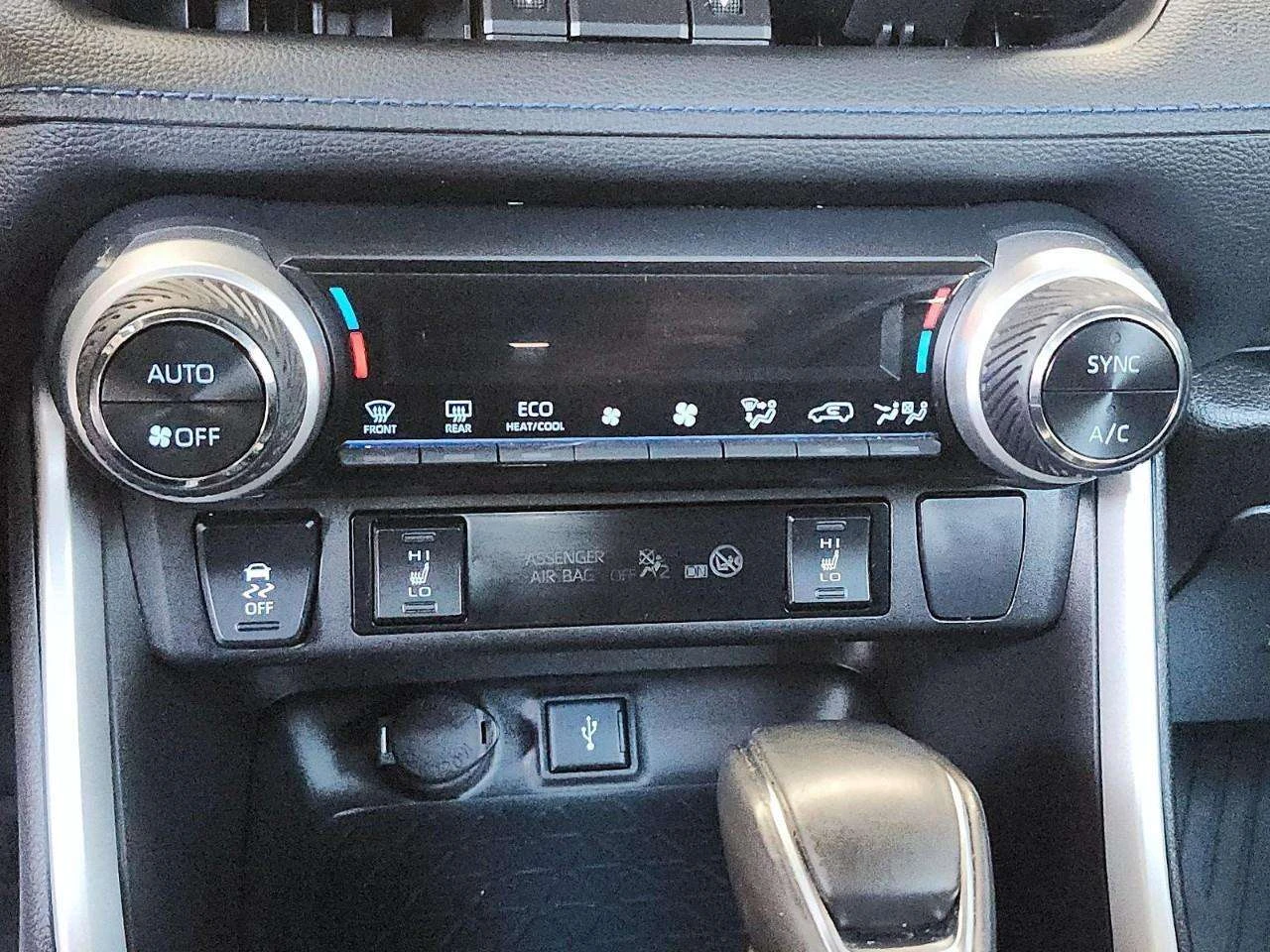 Audi Q8, снимка 11 - Автомобили и джипове - 54641533