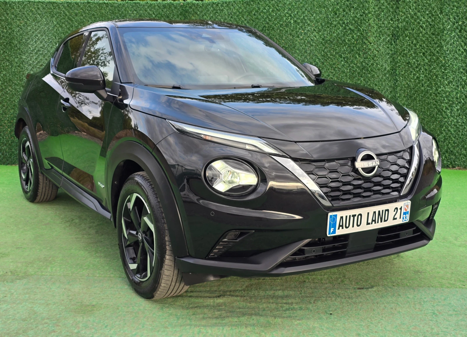 Nissan Juke 1.6i* 143кс* HYBRID* 2000км* , снимка 3 - Автомобили и джипове - 54700577