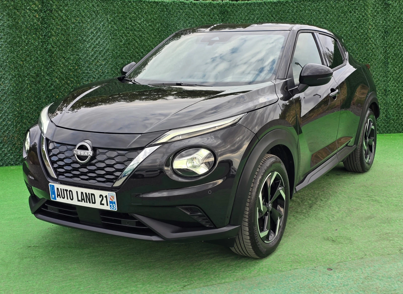 Nissan Juke 1.6i* 143кс* HYBRID* 2000км* , снимка 2 - Автомобили и джипове - 54700577