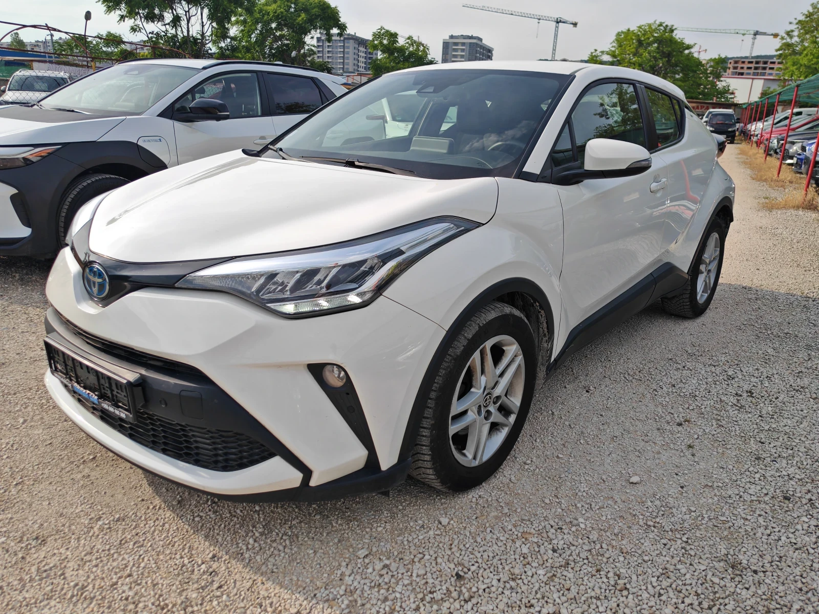 Toyota C-HR 1.8 hybrid , снимка 3 - Автомобили и джипове - 54766539