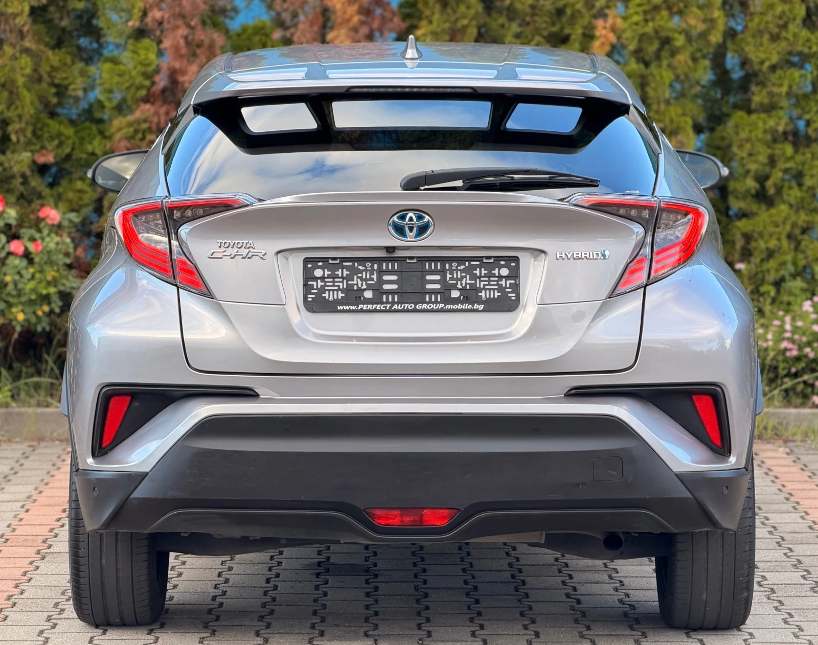 Toyota C-HR 1.8HYBRID-LED-KEYLESS-НАВИ-КОЖА-ПОДГРЕВ-КАМЕРА-FUL, снимка 4 - Автомобили и джипове - 54782709