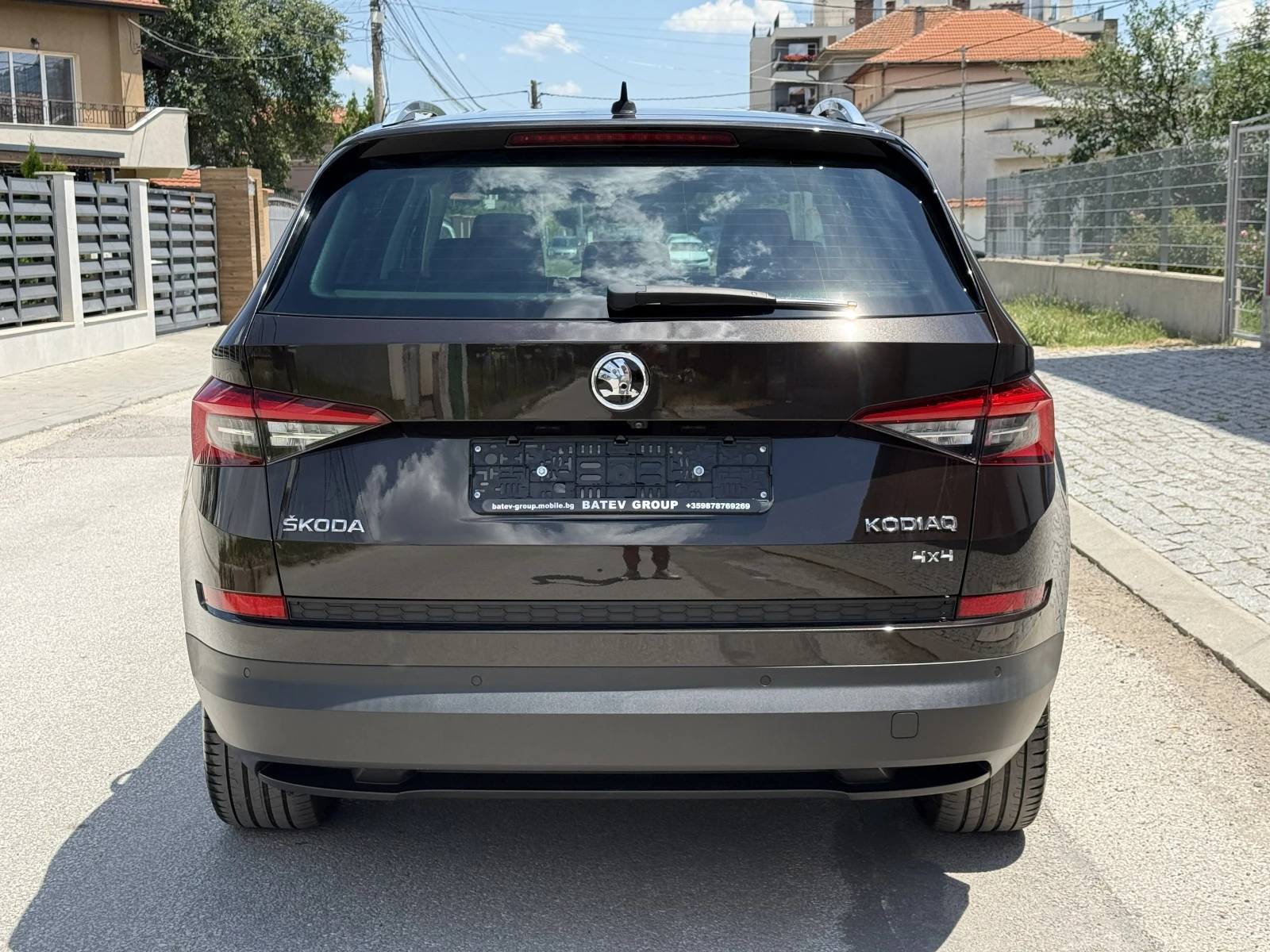 Skoda Kodiaq 7-места-AVTOMAT-4X4-ШВЕЙЦАРИЯ-FULL-TOP, снимка 6 - Автомобили и джипове - 55204109