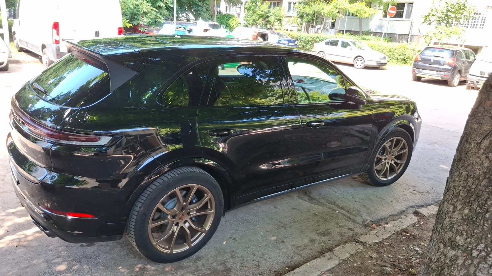 Porsche Cayenne, снимка 2 - Автомобили и джипове - 55256381