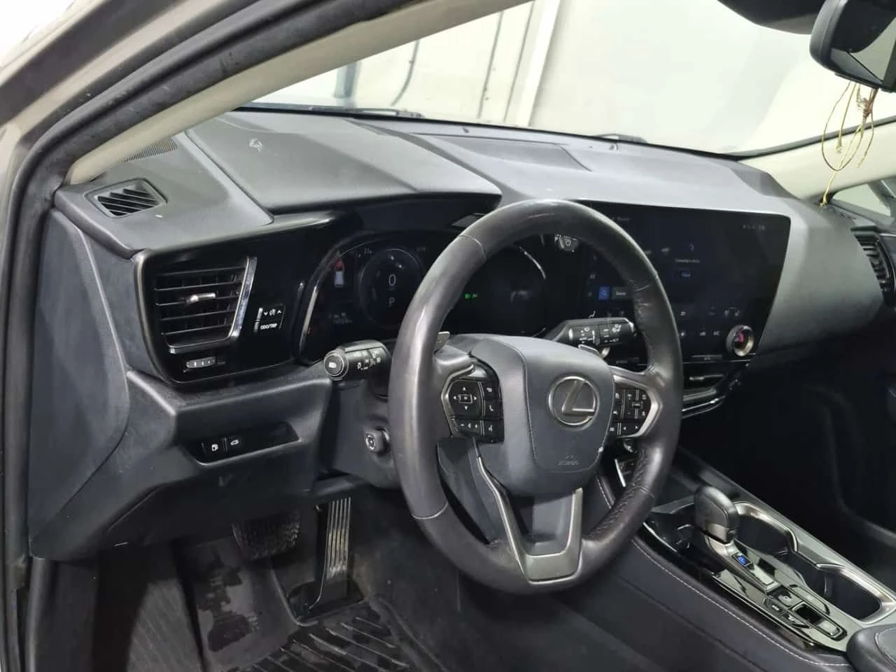 Lexus NX 350h  * CARFAX * ����� �� ����������� | Mobile.bg � ����������� 10