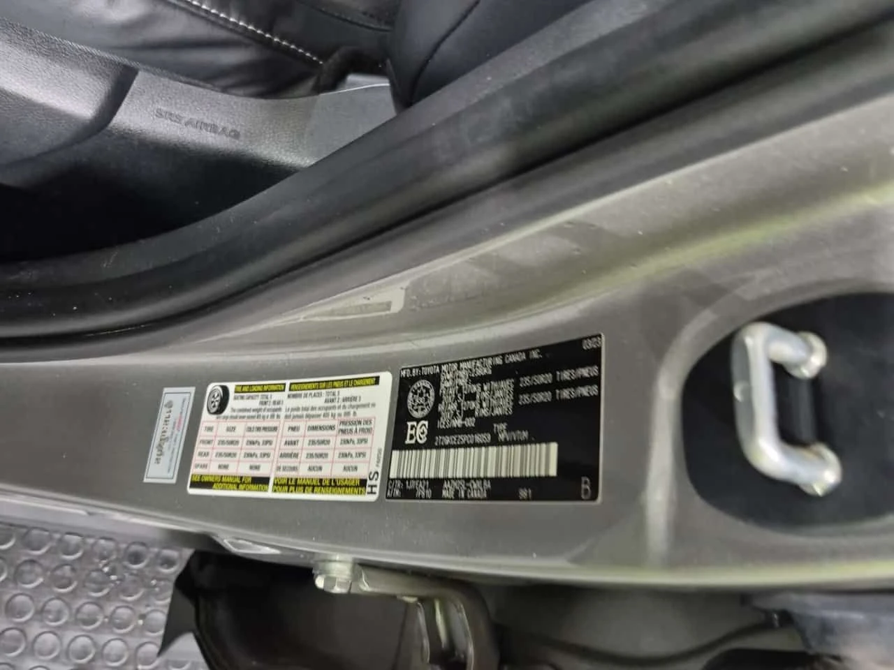 Lexus NX 350h  * CARFAX * ����� �� ����������� | Mobile.bg � ����������� 14