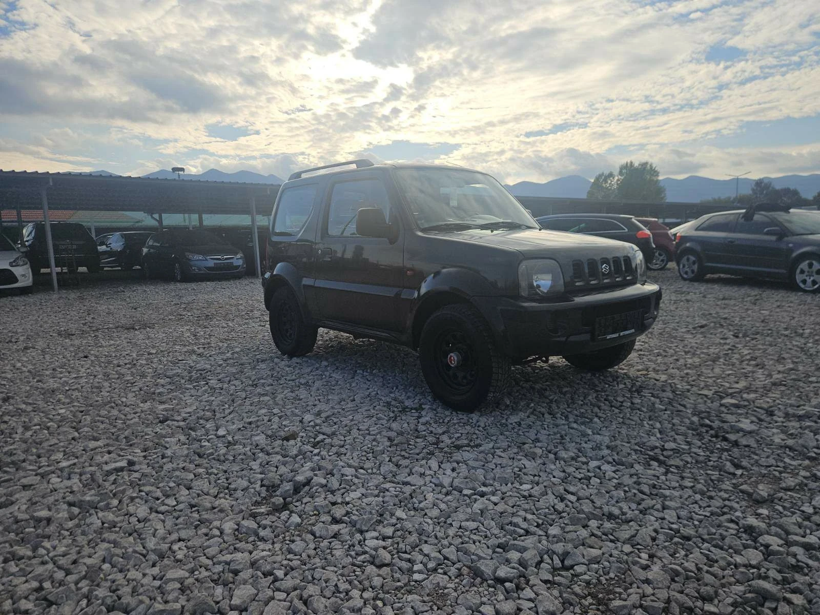 Suzuki Jimny, снимка 5 - Автомобили и джипове - 56510730