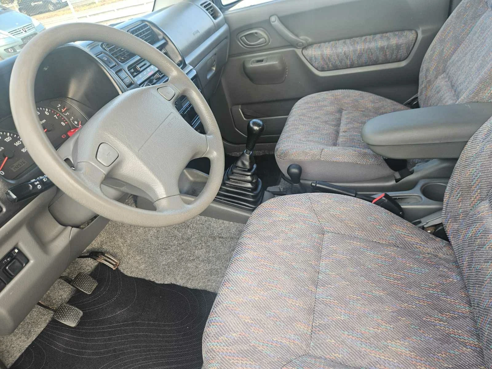 Suzuki Jimny, снимка 10 - Автомобили и джипове - 56510730