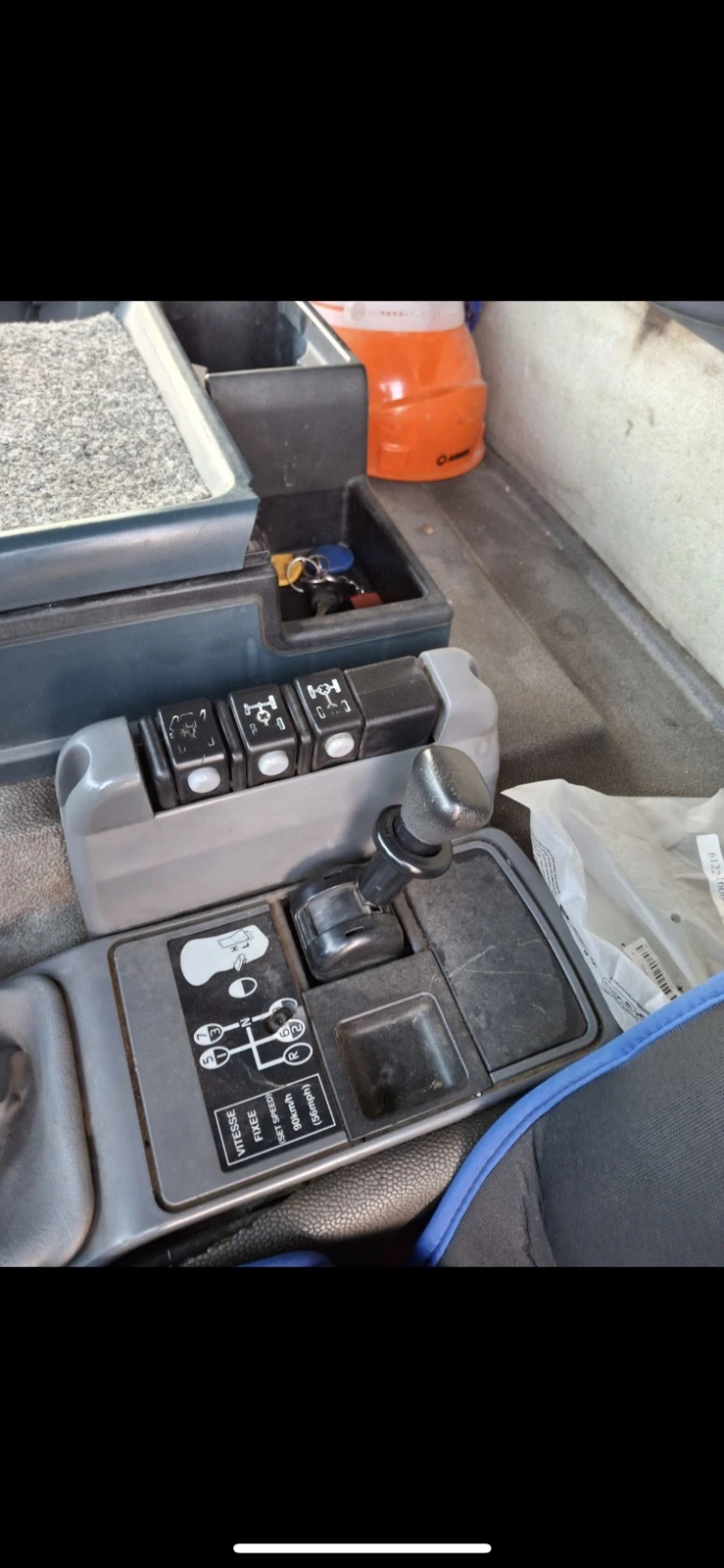 Renault Kerax 11116, снимка 5 - Камиони - 53105681