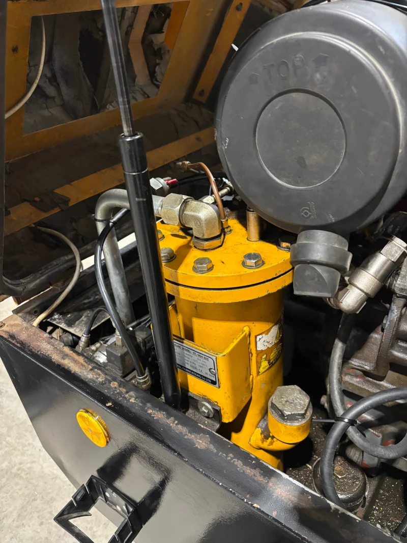 Компресори Друга Ingersollrand с Агрегат, снимка 10 - Индустриална техника - 53279350