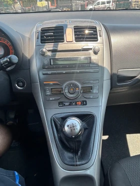 Toyota Auris, снимка 12