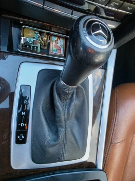 Mercedes-Benz E 220 2.2 CDI, снимка 13