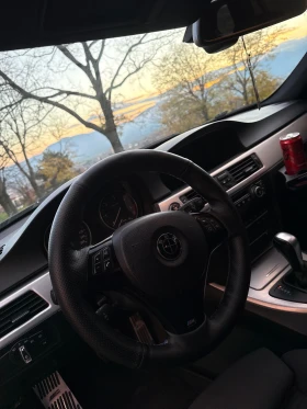 BMW 330, снимка 4