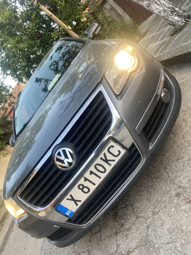 VW Passat, снимка 1 - Автомобили и джипове - 46277301