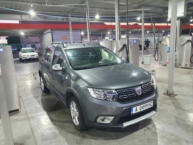 Dacia Sandero, снимка 2 - Автомобили и джипове - 46595299