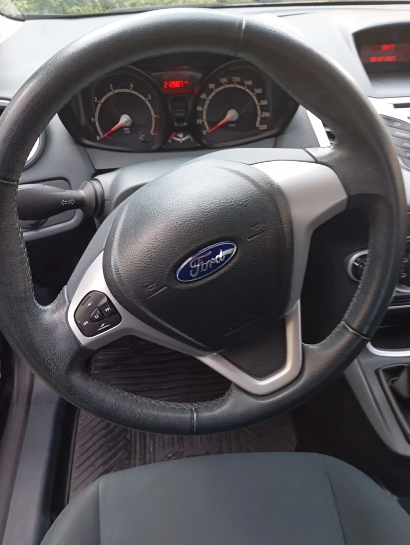 Ford Fiesta 1.3 16v Euro 5 , снимка 12 - Автомобили и джипове - 49034477