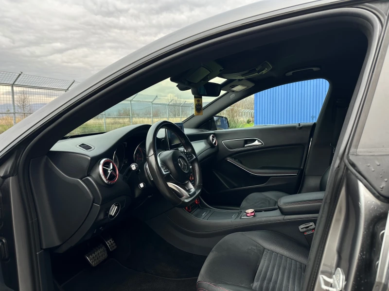 Mercedes-Benz CLA 220 200CDI AMG , снимка 12 - Автомобили и джипове - 52230100