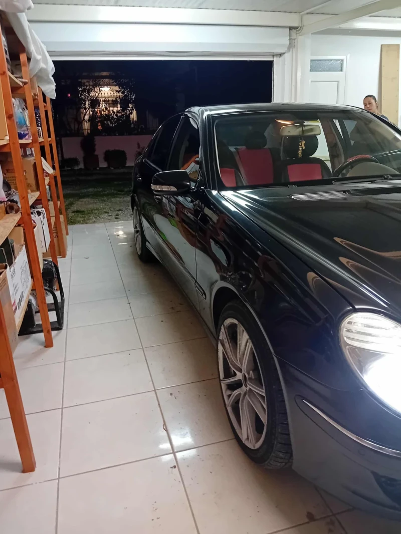 Mercedes-Benz E 270 W211 2.7CDI, снимка 6 - Автомобили и джипове - 52336728