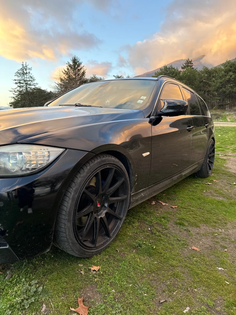 BMW 330, снимка 2 - Автомобили и джипове - 52693332