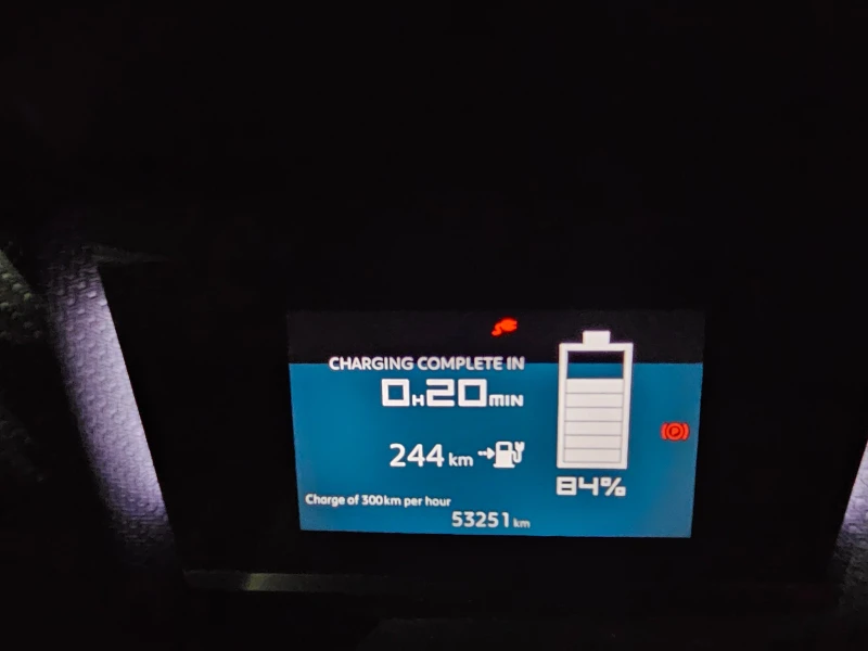 Citroen C4  50KWh/HEAD UP/LED/3-фазна/CAMERA, снимка 14 - Автомобили и джипове - 52945468