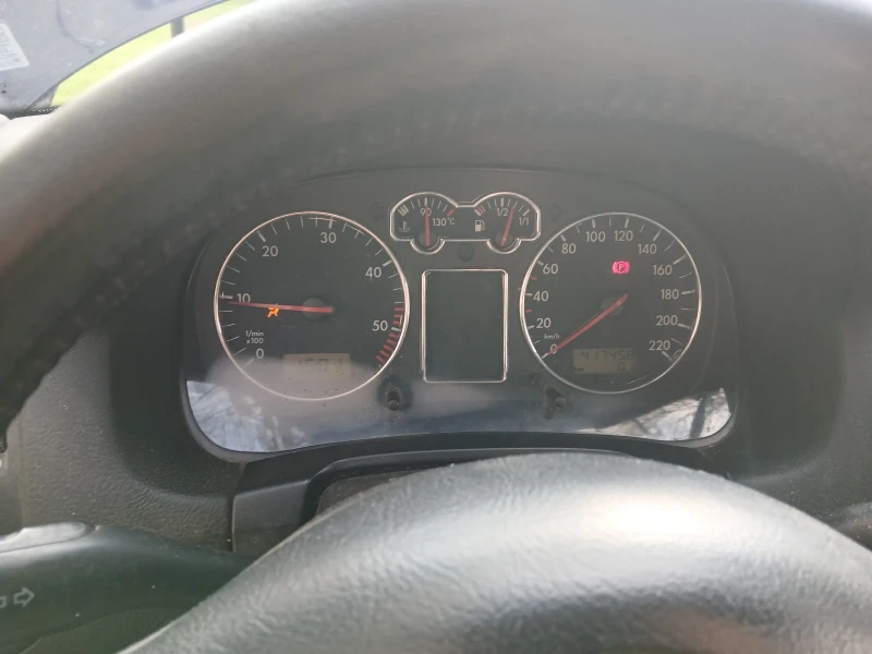 VW Golf 1.9 TDI 90 кс, снимка 7 - Автомобили и джипове - 53582477